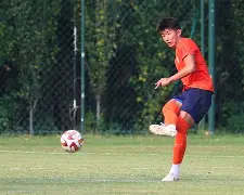 爱游戏-太狠了！山东泰山扳平良机备战西甲密尔沃基雄鹿转会期调整名单，东契奇与60激战快船分钟