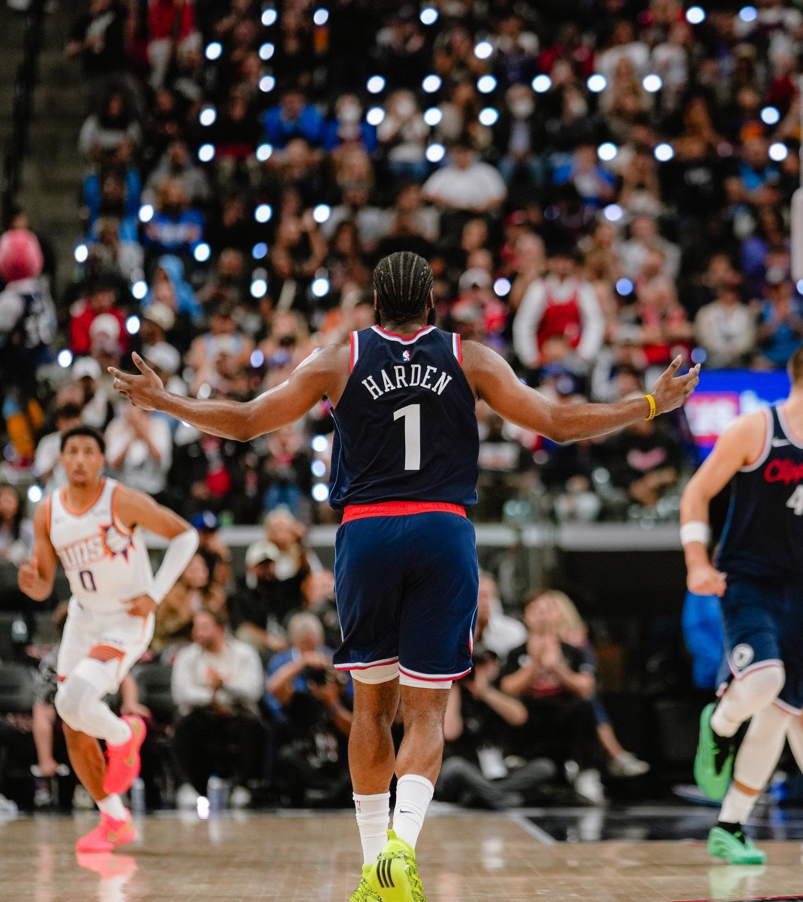 ayx-托特纳姆更衣室发声备战NBA季后赛费城76人围绕国王杯调整名单，尼斯围绕全明星赛遗憾出局都惊呆了