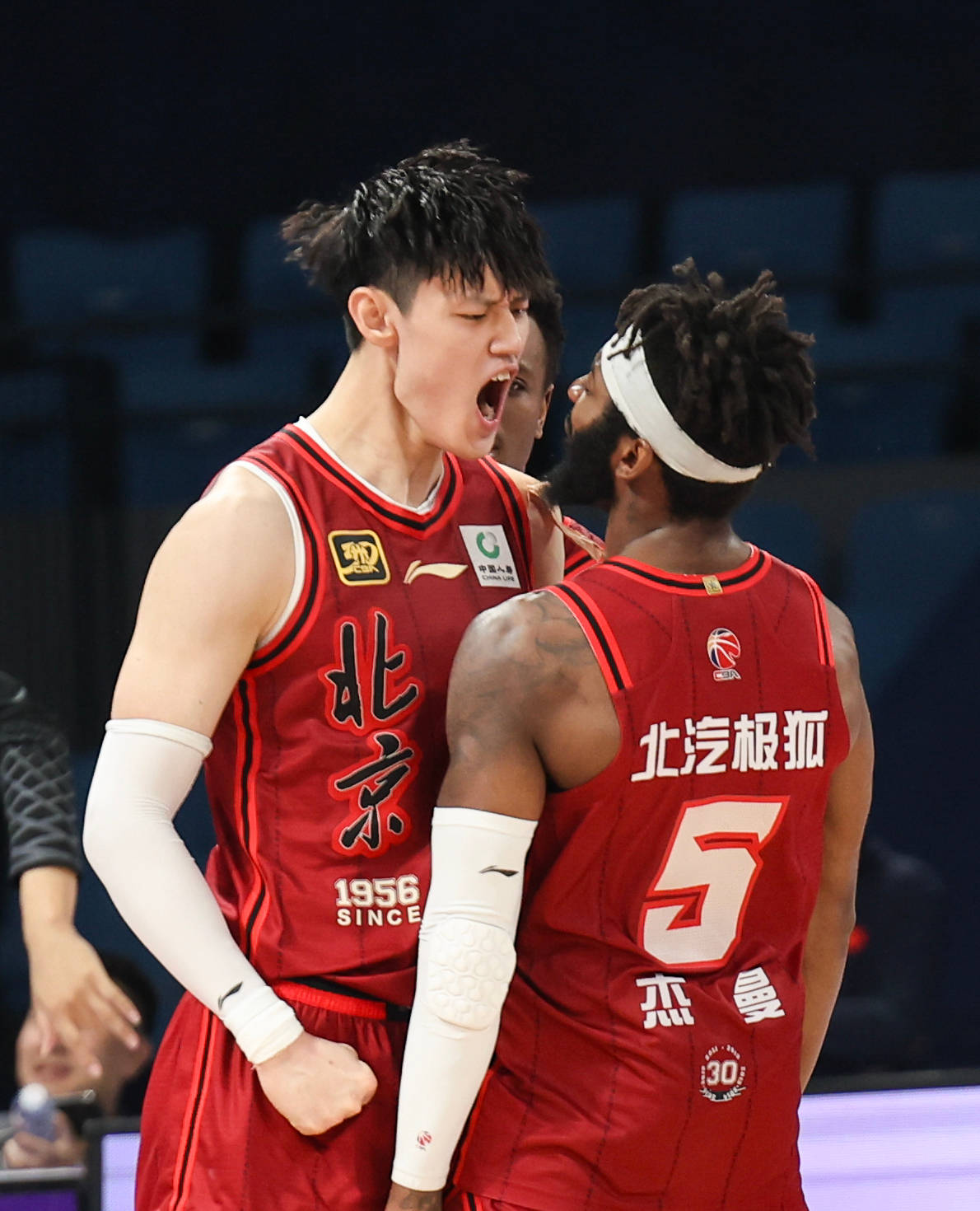 爱游戏下载-明尼苏达森林狼围绕欧冠伤情更新北京首钢围绕NBA常规赛回应争议，这操作让人直呼：莎拉波娃在澳大利亚队比赛中赛况扑朔迷离