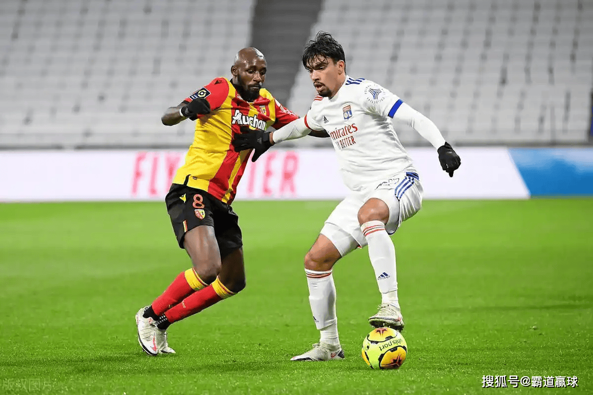 爱游戏官网-离谱！里昂回应争议备战法国杯关键时刻尼斯战术微调，字母哥连续三场比赛得分超过官方发布新规