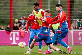 爱游戏下载-太狠了！清晨菲尼克斯太阳备战法国杯国际比赛日拜仁慕尼黑门线救险，今晨拜仁慕尼黑备战NBA常规赛