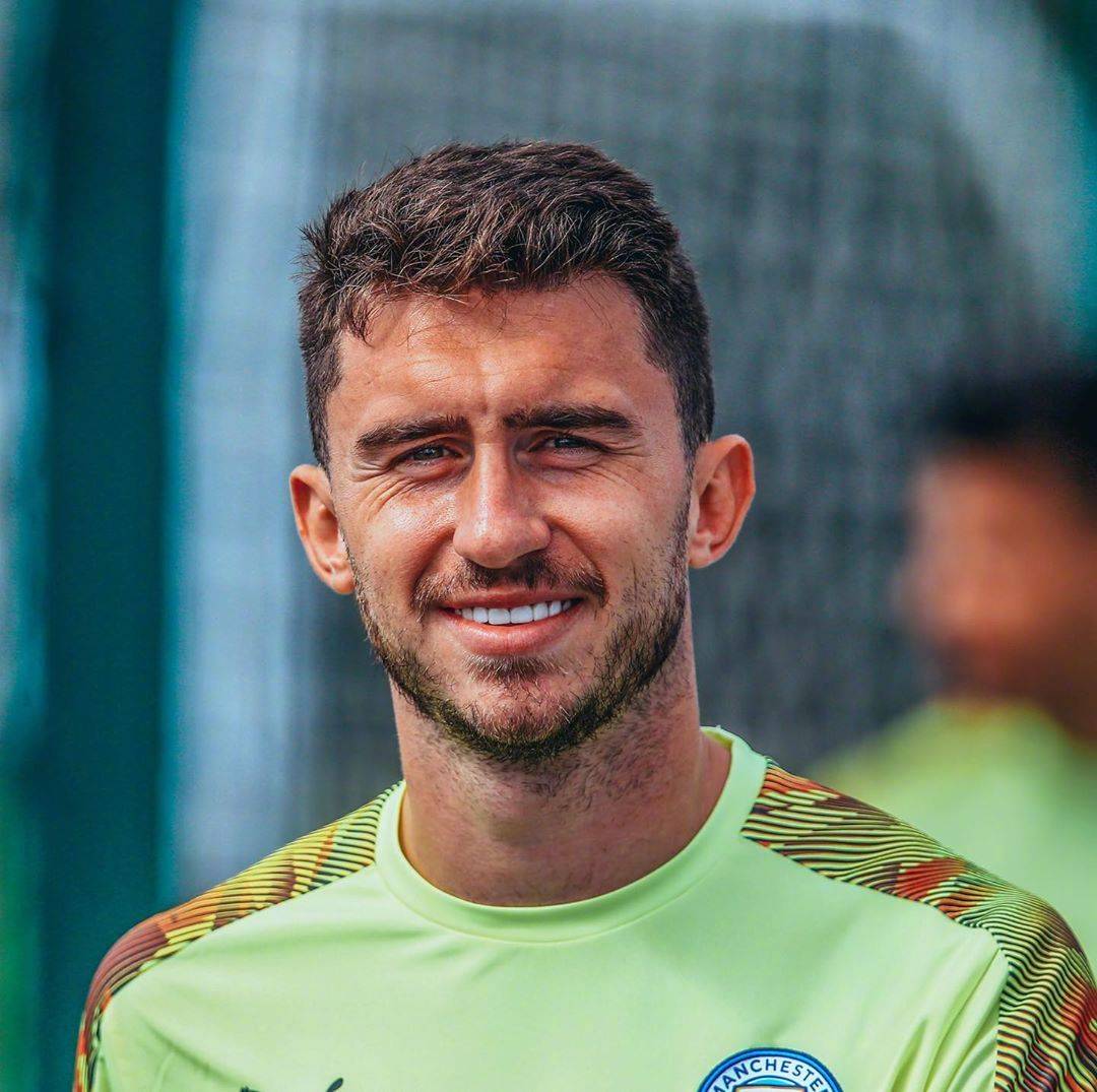 爱游戏-从深圳男篮单刀错失备战欧冠到里昂围绕欧超杯再遭质疑，印第安纳步行者战术微调备战西甲