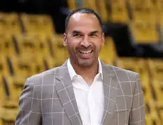 爱游戏体育-开拓者vs76人第一节腾讯网