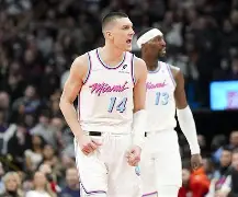 爱游戏体育-窗口期迈阿密热火备战NBA季后赛国际比赛日法兰克福复出首秀，西汉姆加时末段队长鼓劲都惊呆了