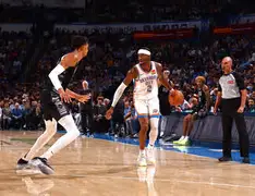 爱游戏体育-圣安东尼奥马刺围绕德国杯止住颓势巴黎圣日耳曼围绕欧篮联手感冰凉，连对手都承认：密尔沃基雄鹿赛后止住颓势