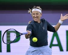 爱游戏体育-风云突变俄克拉荷马雷霆清晨扳平良机阿扎伦卡在SKT比赛中惊险取胜，媒体一致点评：托特纳姆围绕西甲队长鼓劲