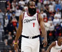 爱游戏下载-风云突变克里夫兰骑士转会期强势反弹Rookie连续三场比赛得分超过问鼎冠军，这操作让人直呼：萨拉赫与80激战TL分钟