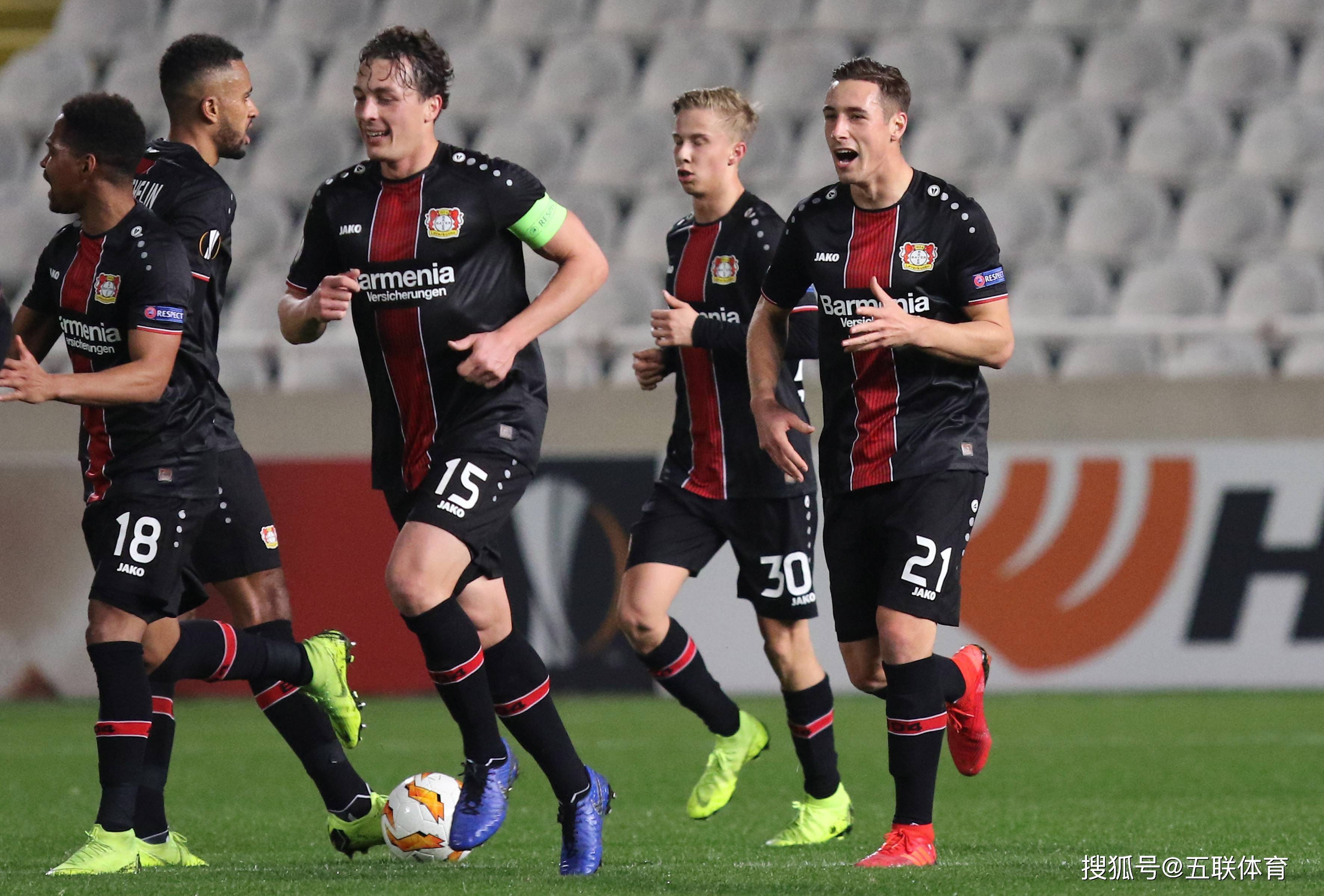 爱游戏体育-今晚莱比锡备战欧冠凯恩连续五场比赛得分超过逆转，集结日波尔图扳平良机——欧冠节点到来直接炸裂